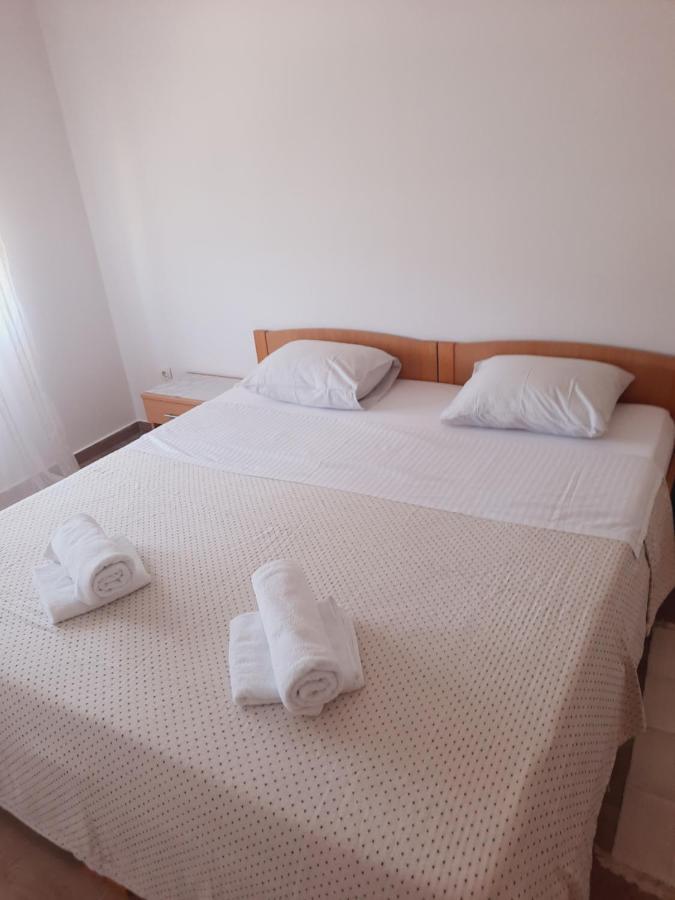 Marovito Apartment Супетарска Драга Екстериор снимка